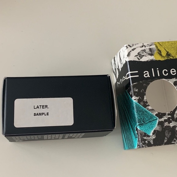 M.A.C Pigment 3g Sample Jar Alice+ Olivia Limited Edition”Later” RARE - Picture 3 of 5